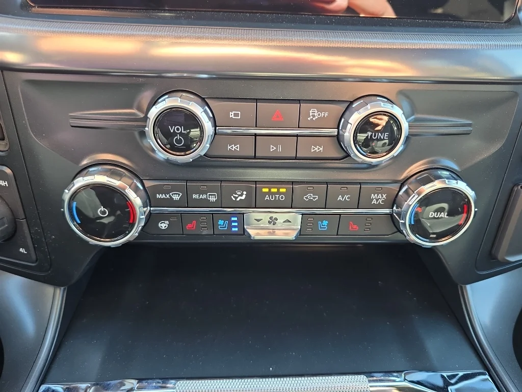 2025 Ford F-150 Lariat - Photo 21