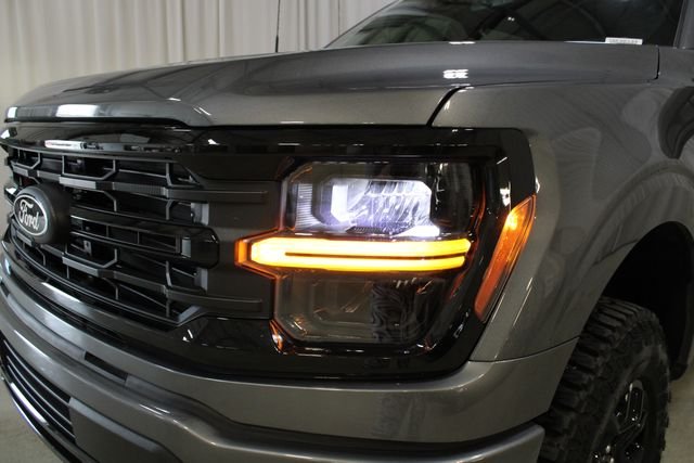 Used 2024 Gray Metallic Ford XLT image 32