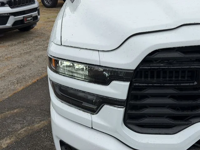 New 2026 Bright White Clear-Coat Exterior Paint RAM Big Horn image 5