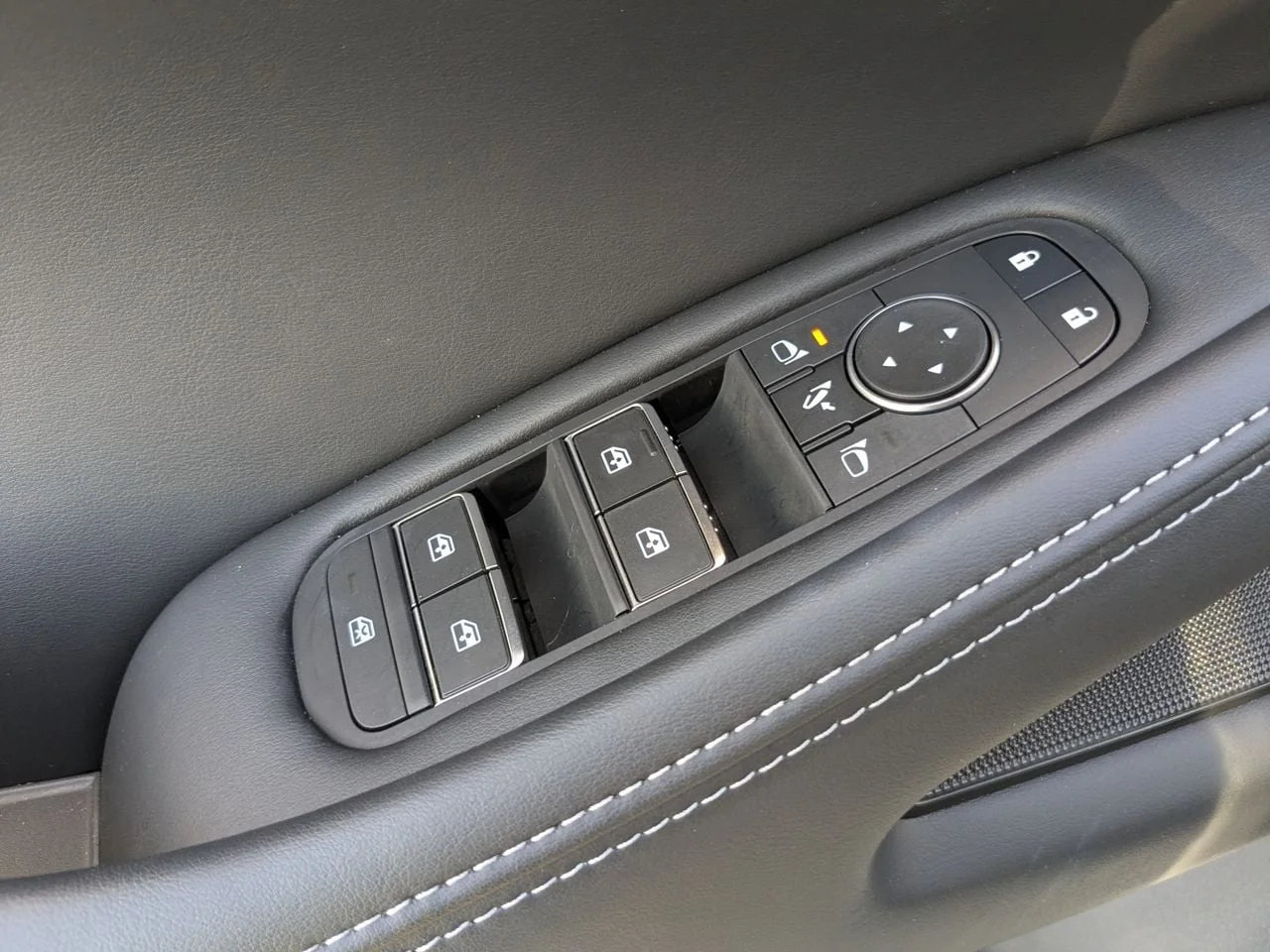 2026 INFINITI QX60 PURE - Photo 14