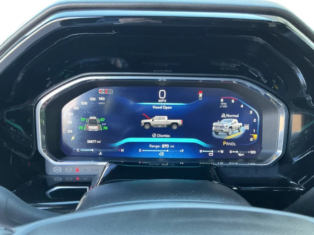 Used 2026 Summit White Chevrolet LT image 20