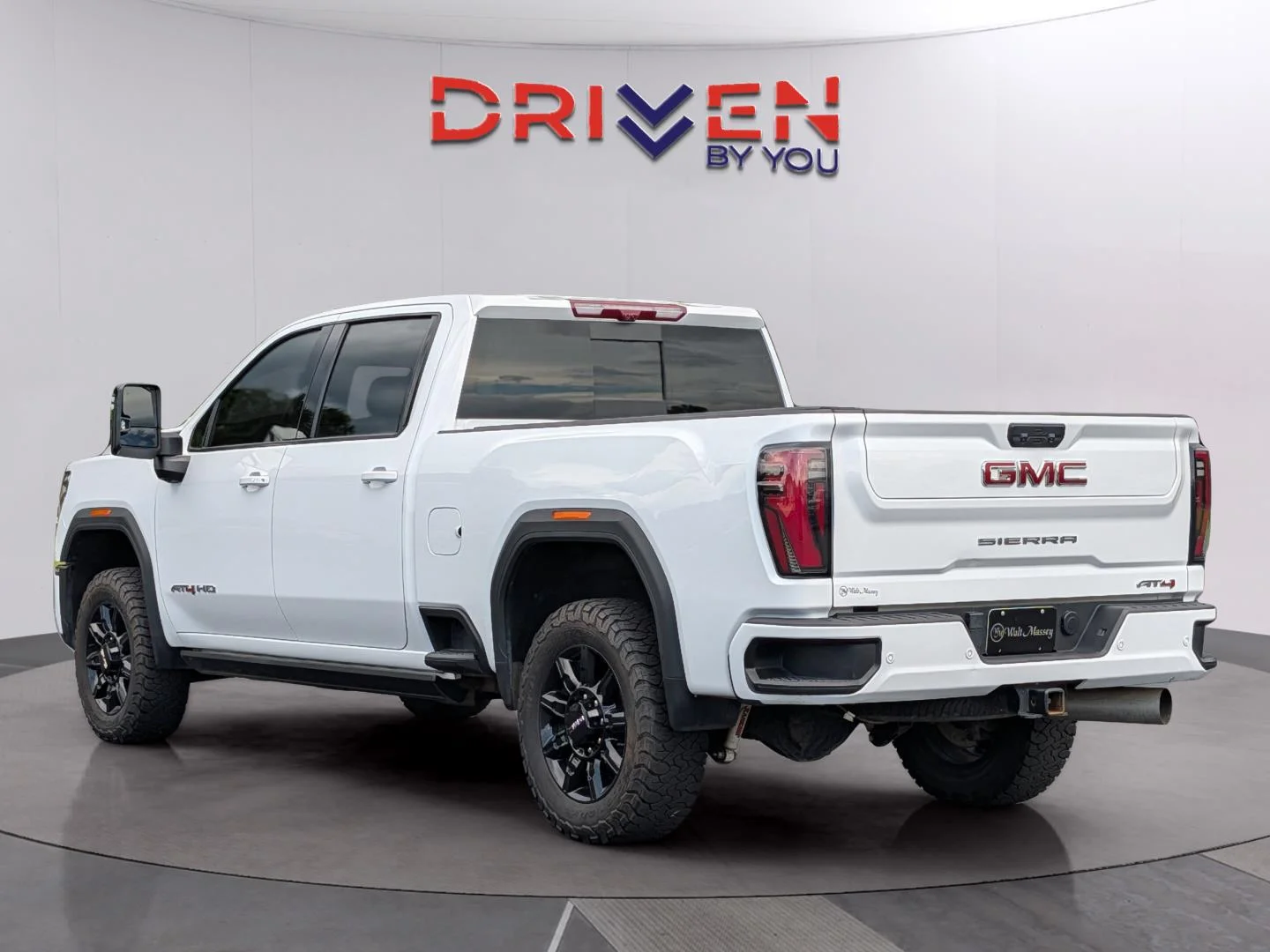 Used 2024 Summit White GMC AT4 image 3