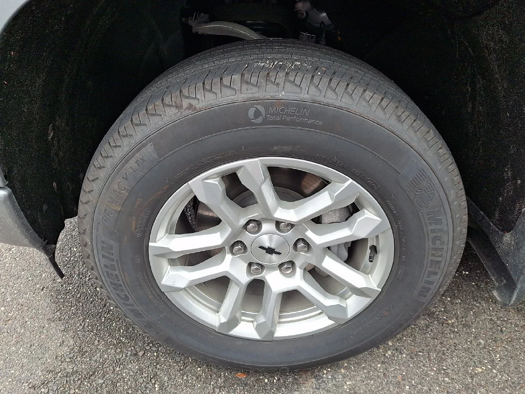 Used 2026 Sterling Gray Metallic Chevrolet RST image 5