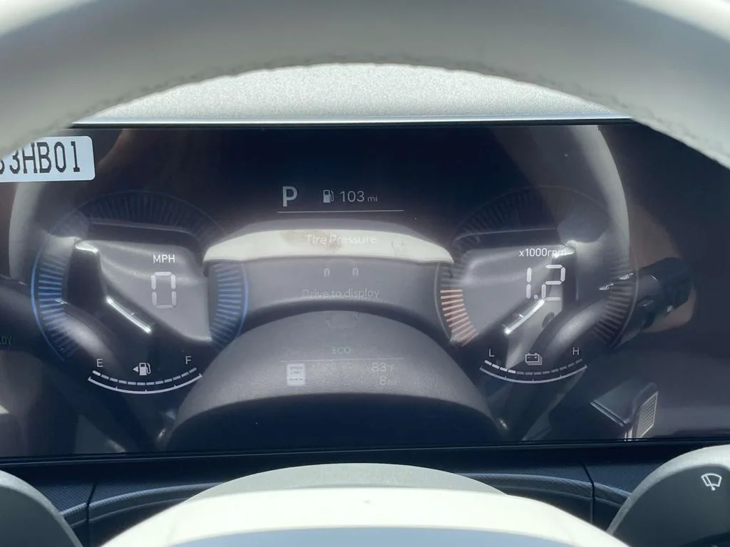 New 2026 Silver Hyundai SE image 20