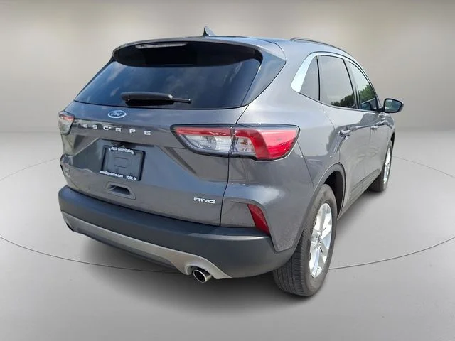 Used 2022 Gray Ford SE image 10