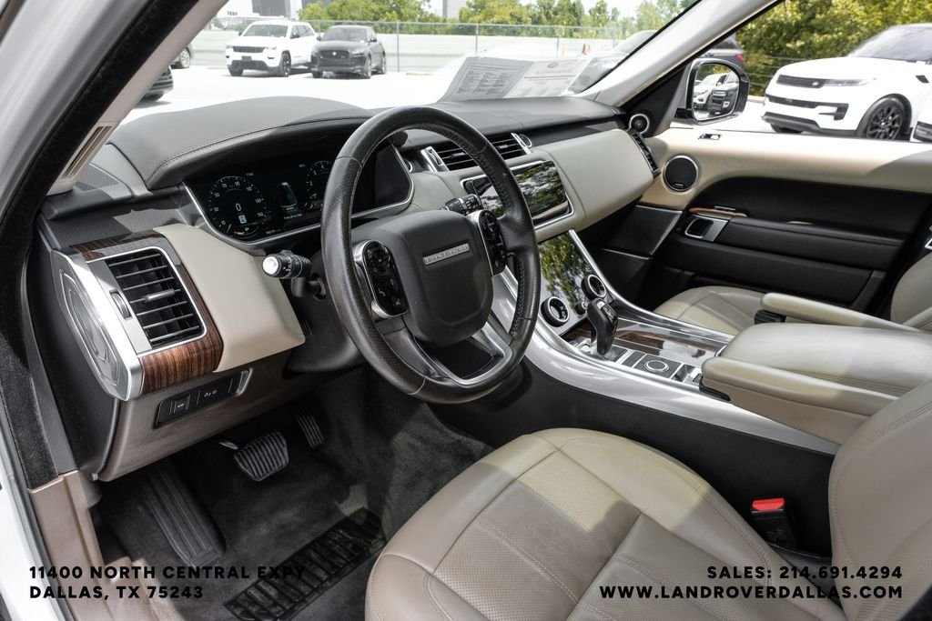 SALWR2RU3KA865942