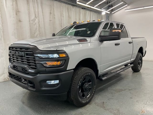 New 2026 Silver-Zynith Exterior Paint RAM Tradesman image 4