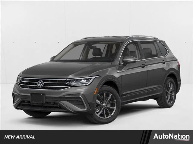 Used 2024 Platinum Gray Metallic Volkswagen SE image 1