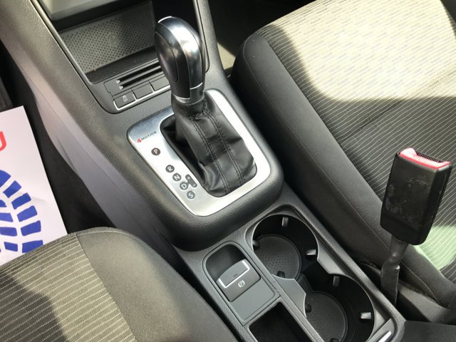 Used 2012 Deep Black Metallic Volkswagen S w/Sunroof image 18