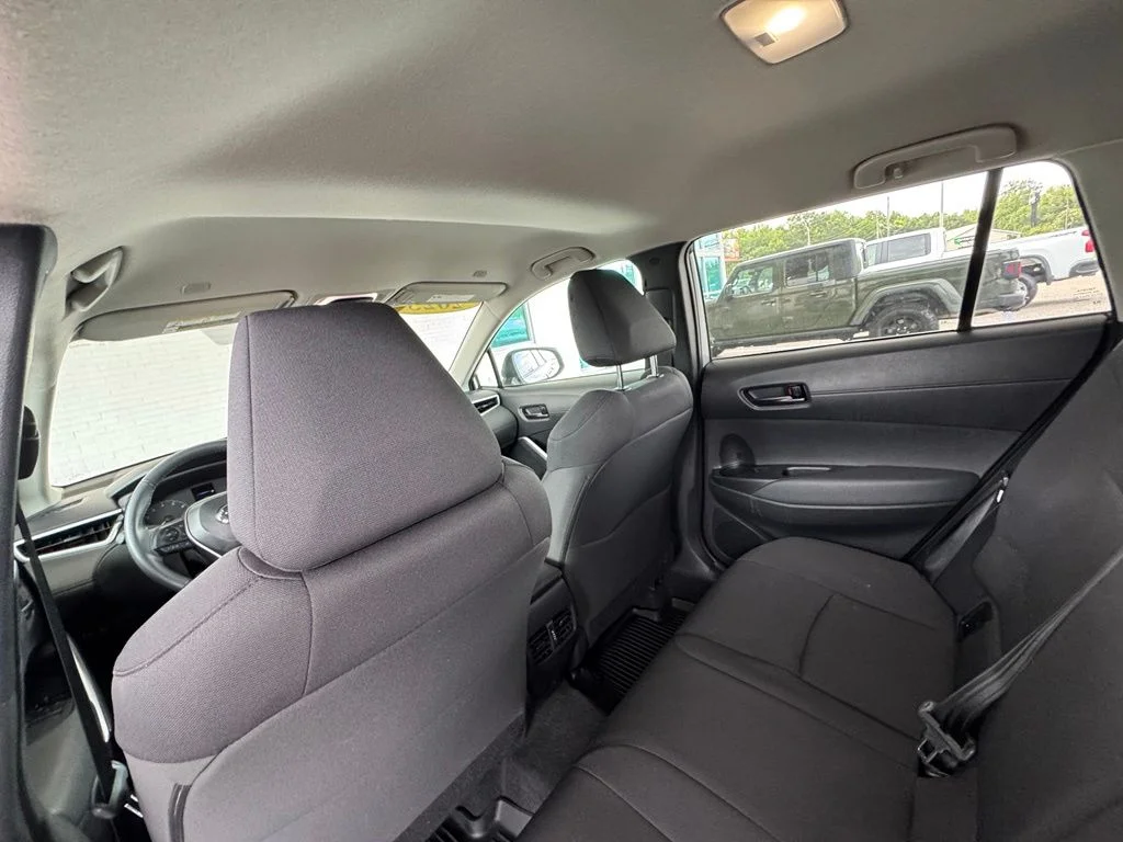 Used 2025 Silver Toyota LE image 21