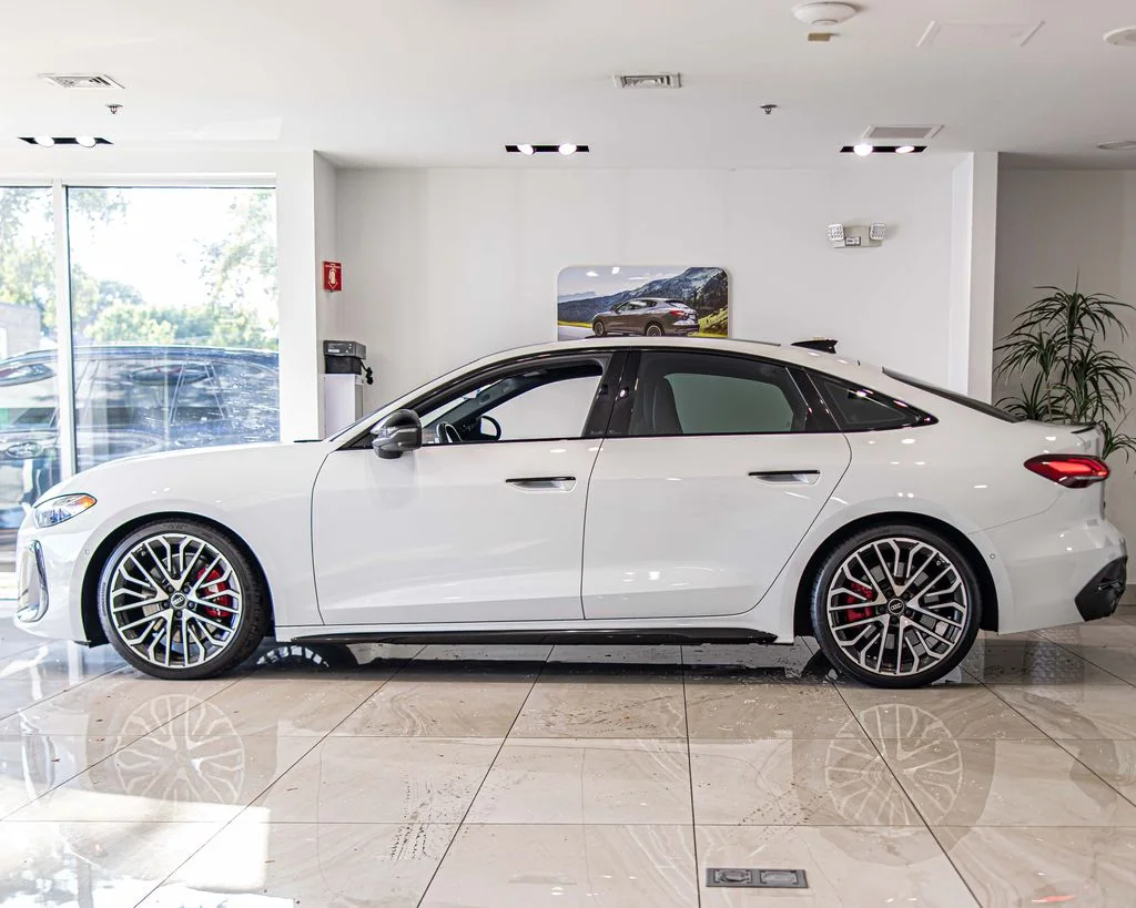 Used 2025 White Audi 3.0T Premium Plus image 6