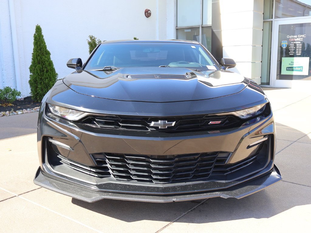 Used 2020 Chevrolet Camaro 1SS with VIN 1G1FF1R72L0102167 for sale in Kansas City