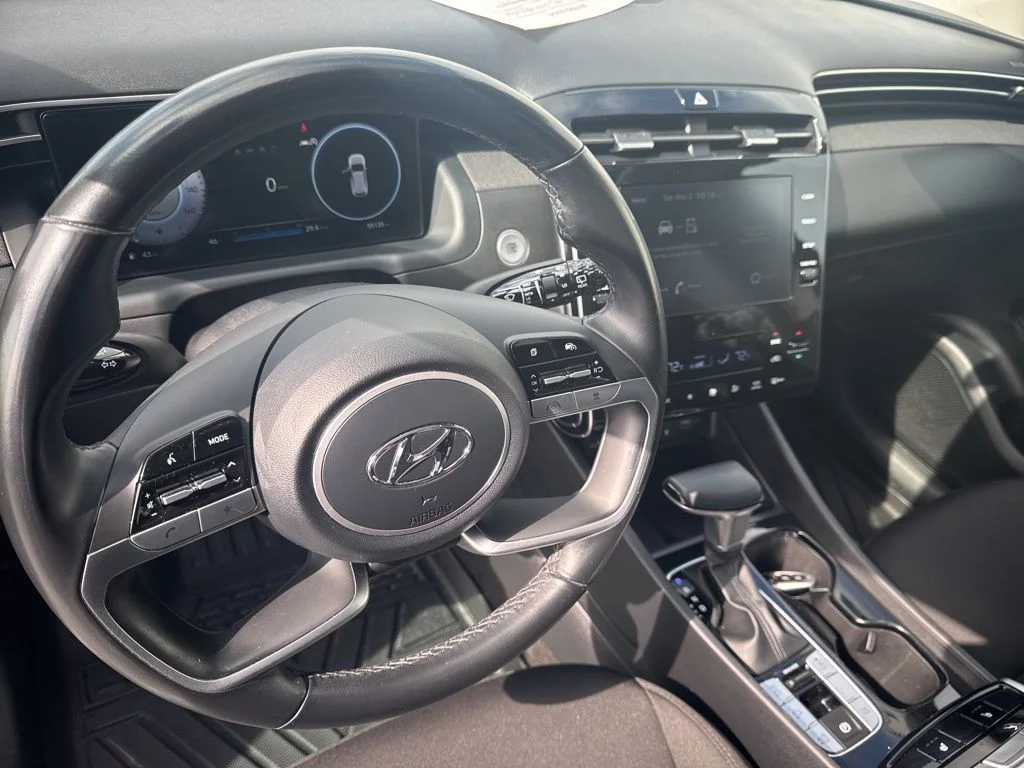 Used 2022 Gray Hyundai SEL image 13