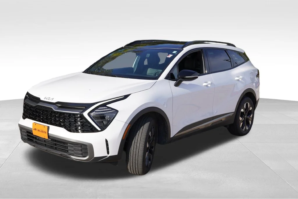 Certified Used 2024 Glacial White Pearl Kia X-Line image 11
