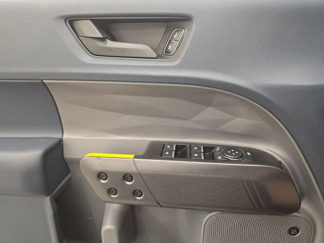 New 2026 Carbonized Gray Metallic Ford Tremor® image 38