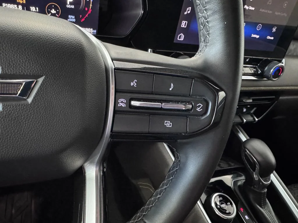 2024 Chevrolet Colorado ZR2 - Photo 16