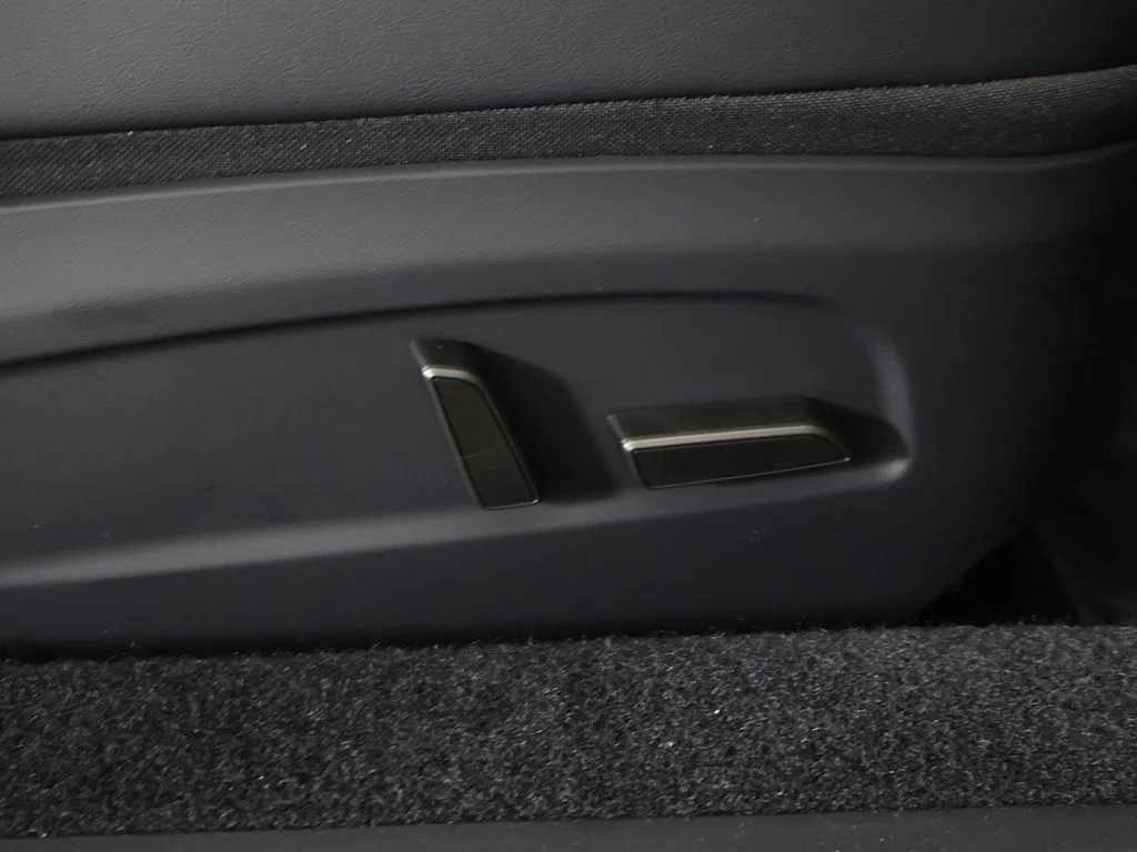 Used 2025 Stealth Gray Tesla Long Range image 37