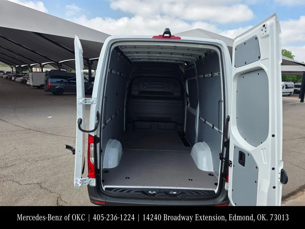 New 2026 White Mercedes-Benz Cargo 144 WB image 5