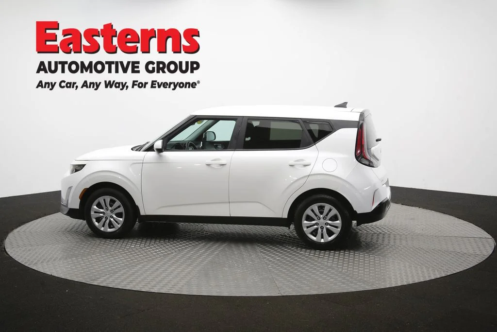 Used 2023 White Kia LX image 59