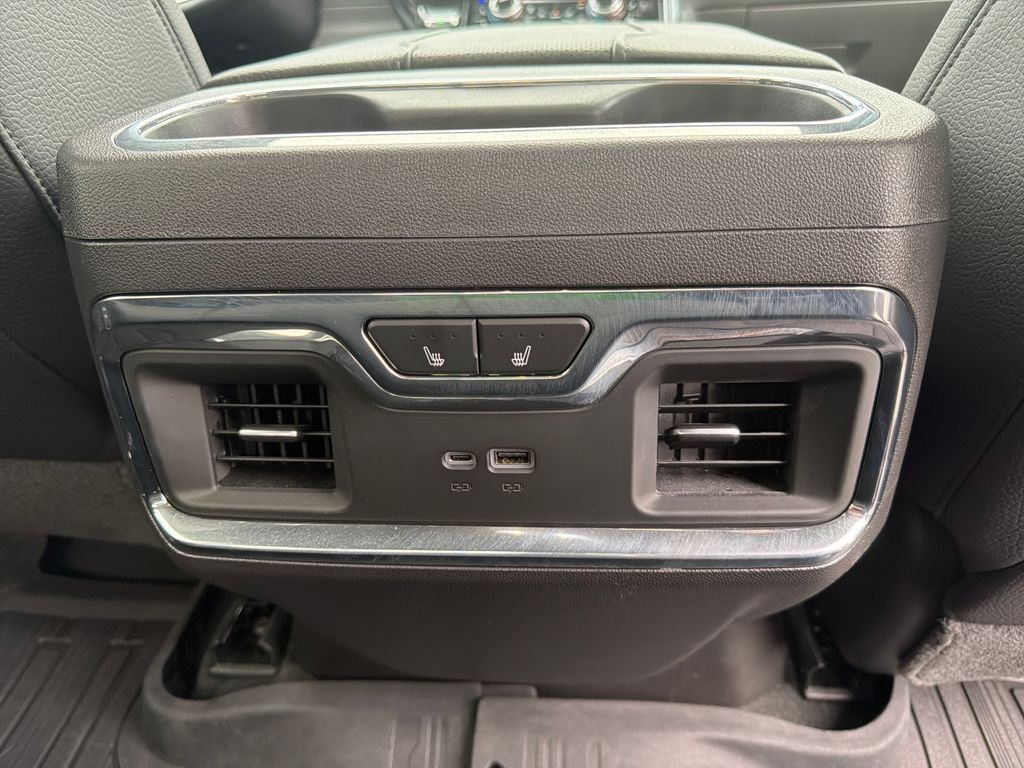 Used 2025 Onyx Black GMC Denali image 38