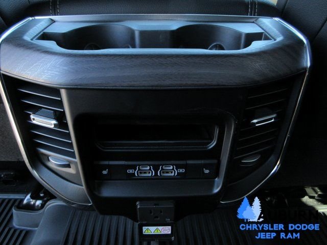 2026 RAM 3500 Laramie - Photo 12