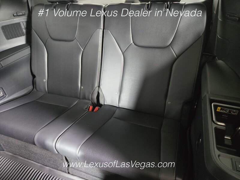 New 2026 Wind Chill Pearl Lexus PREMIUM AWD image 13