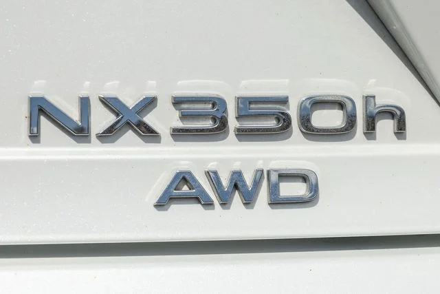 Certified Used 2023 Eminent White Pearl Lexus 350h Luxury image 5