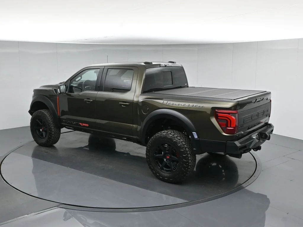 New 2026 Shelter Green Ford Raptor image 44