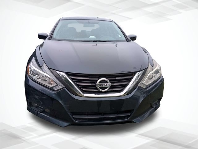 Used 2016 Blue Nissan 2.5 SV image 2
