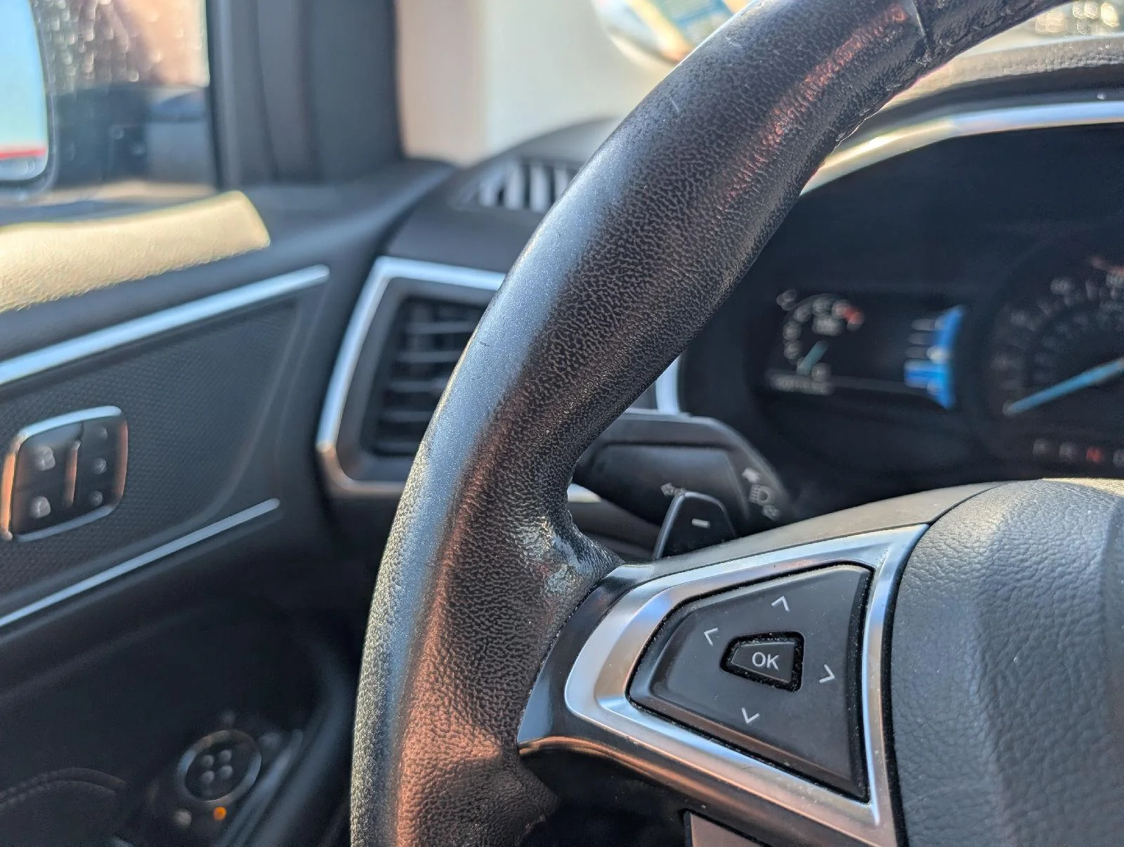 Used 2017 Burgundy Velvet Metallic Tinted Clearcoat Ford Titanium image 13