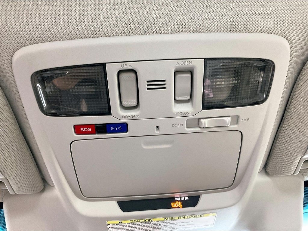 Used 2018 Blue Subaru 2.5i image 26