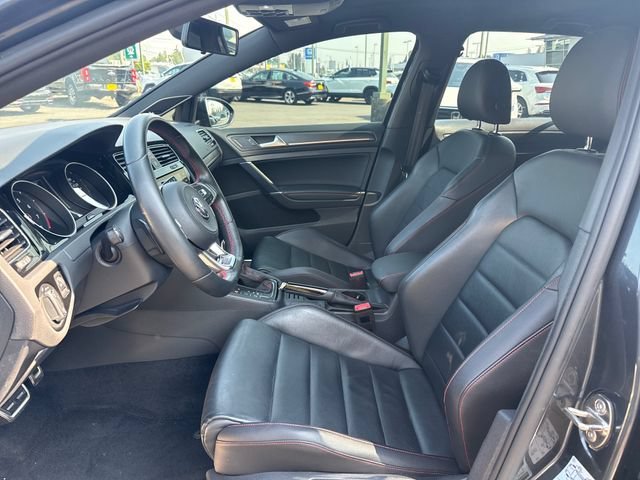 Used 2019 Dark Iron Blue Metallic Volkswagen S image 15