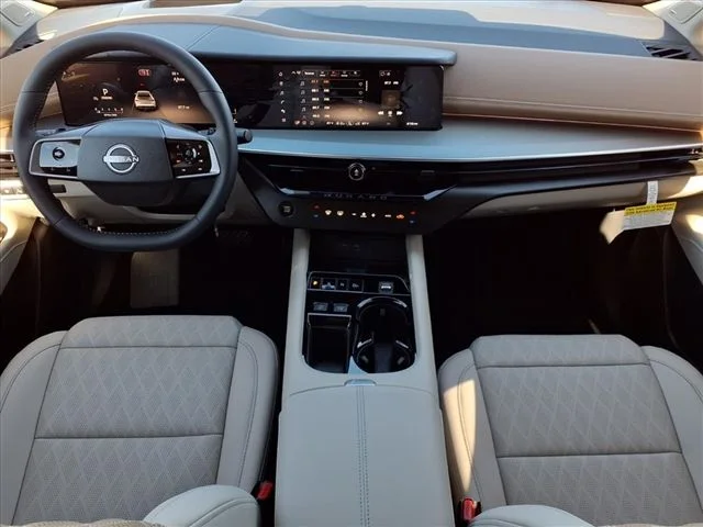 New 2026 White Nissan Platinum image 14