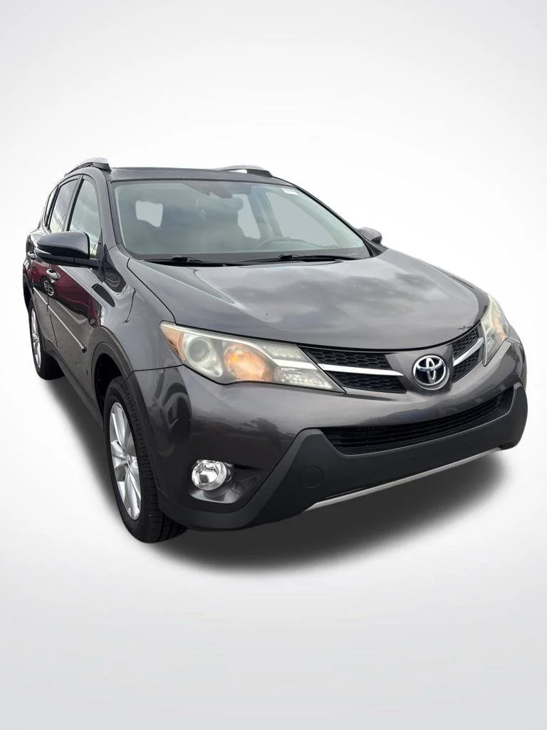 Used 2014 Magnetic Gray Metallic Toyota Limited image 5
