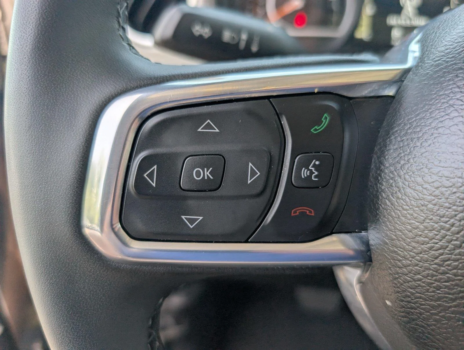 Used 2025 Black Clearcoat Jeep Sahara image 25