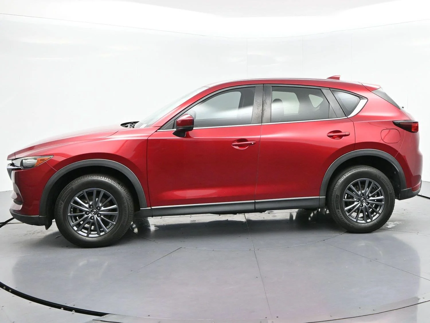 Used 2019 Soul Red Crystal Metallic Mazda Sport image 4