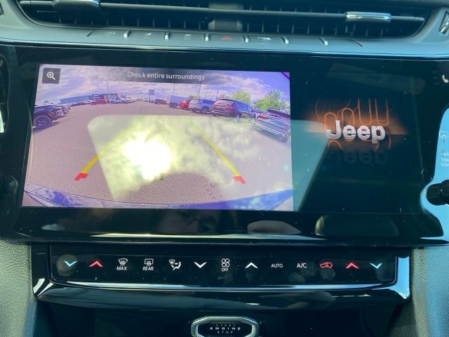 New 2026 Diamond Black Crystal Pearlcoat Jeep Limited image 16