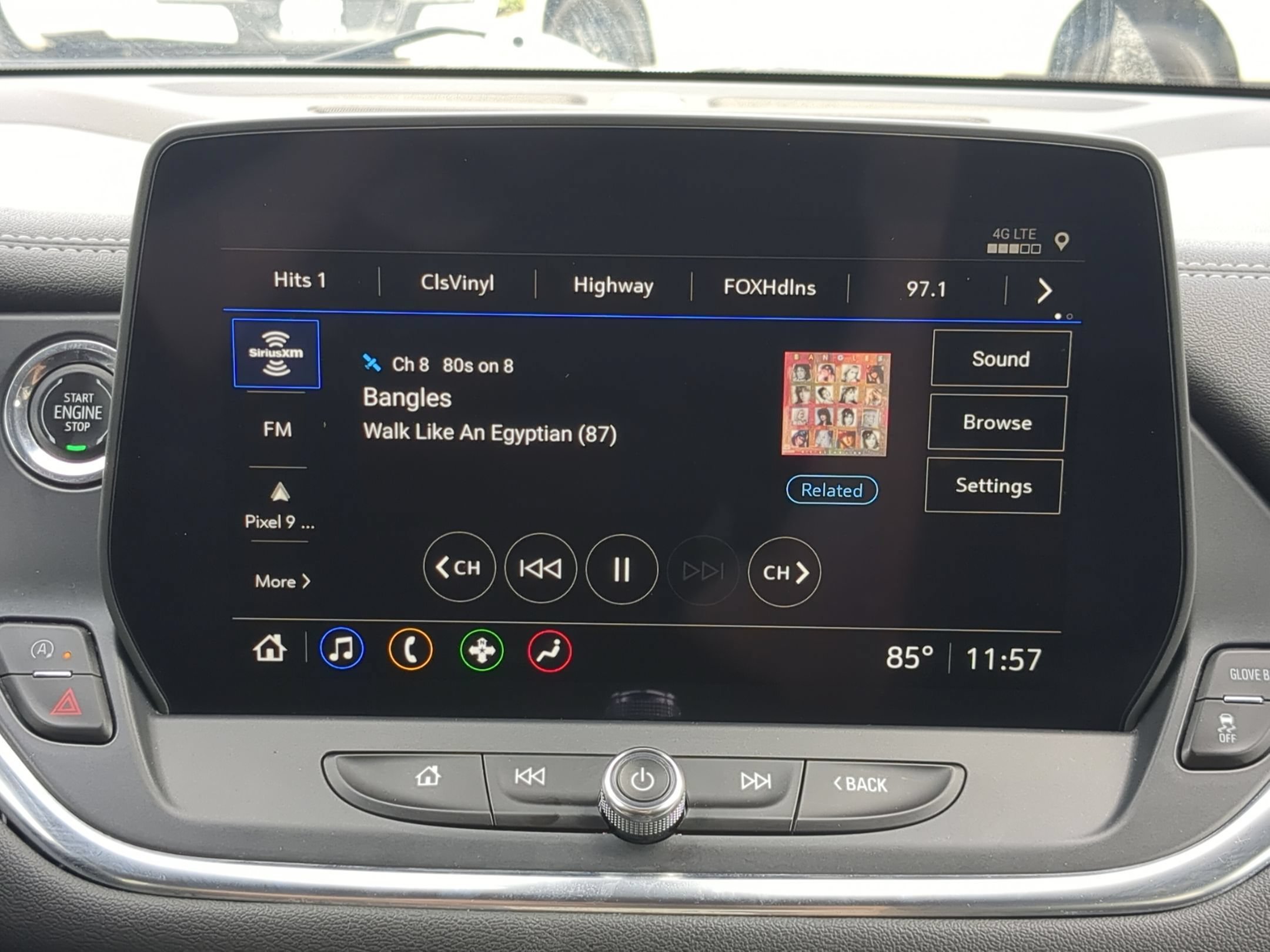 Used 2024 Summit White Chevrolet LT image 22