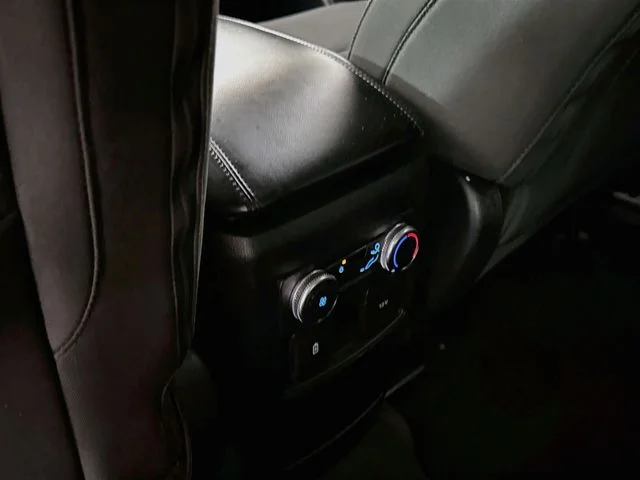 Used 2021 Black Ford XLT image 24