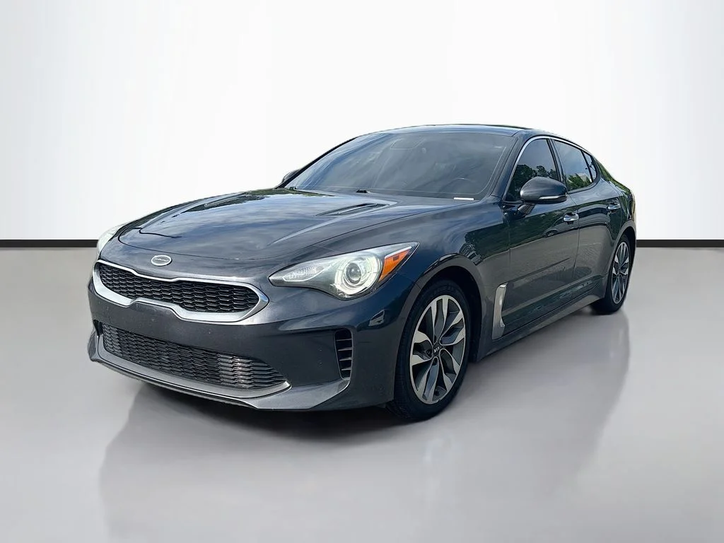 Used 2019 Gray Kia Base image 7