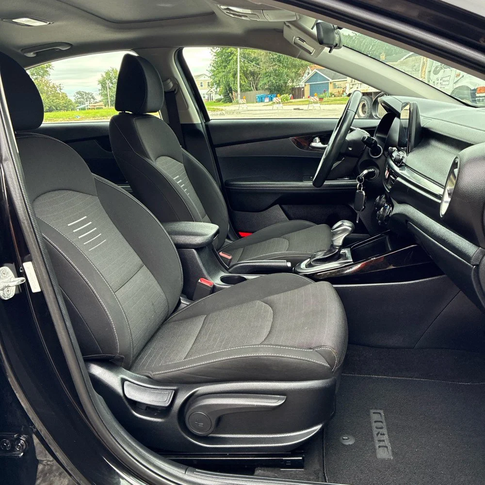 Used 2019 Aurora Black Kia S image 10