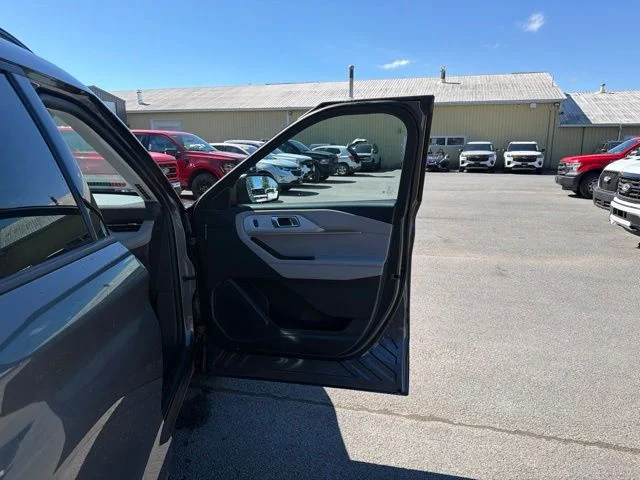 Used 2026 Carbonized Gray Metallic Ford Active image 31