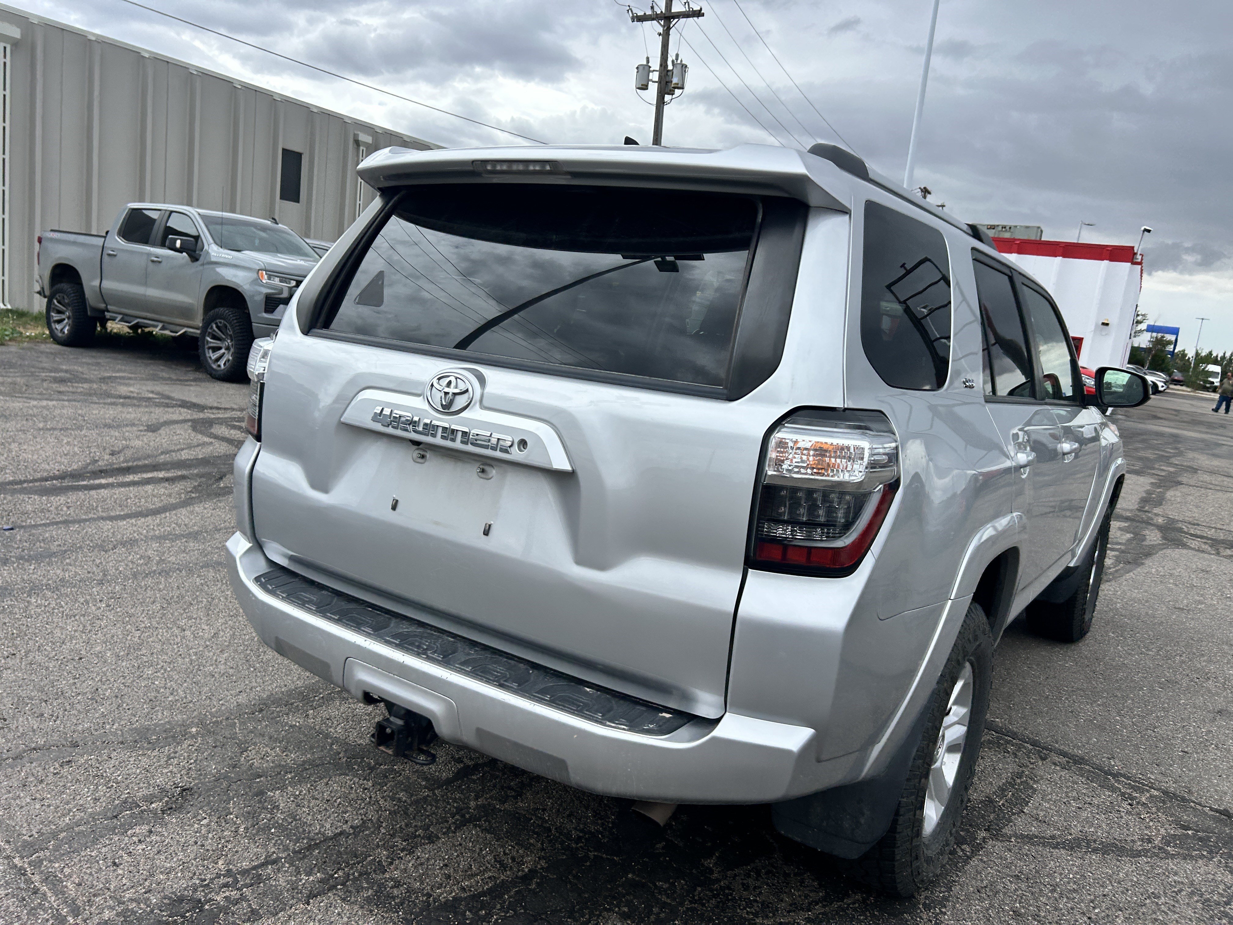Used 2021 Classic Silver Metallic Toyota SR5 image 5