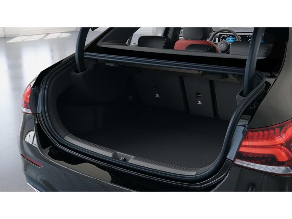 Certified Used 2020 Black Mercedes-Benz  image 7