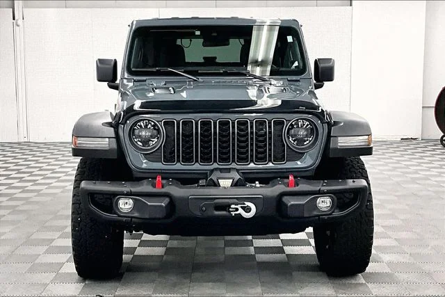 Used 2024 Anvil Clear Coat Jeep Rubicon image 4