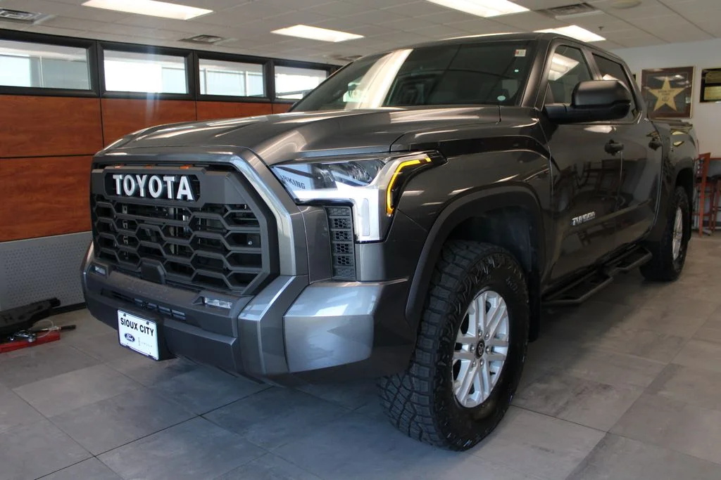 Used 2025 Magnetic Gray Metallic Toyota SR5 image 1