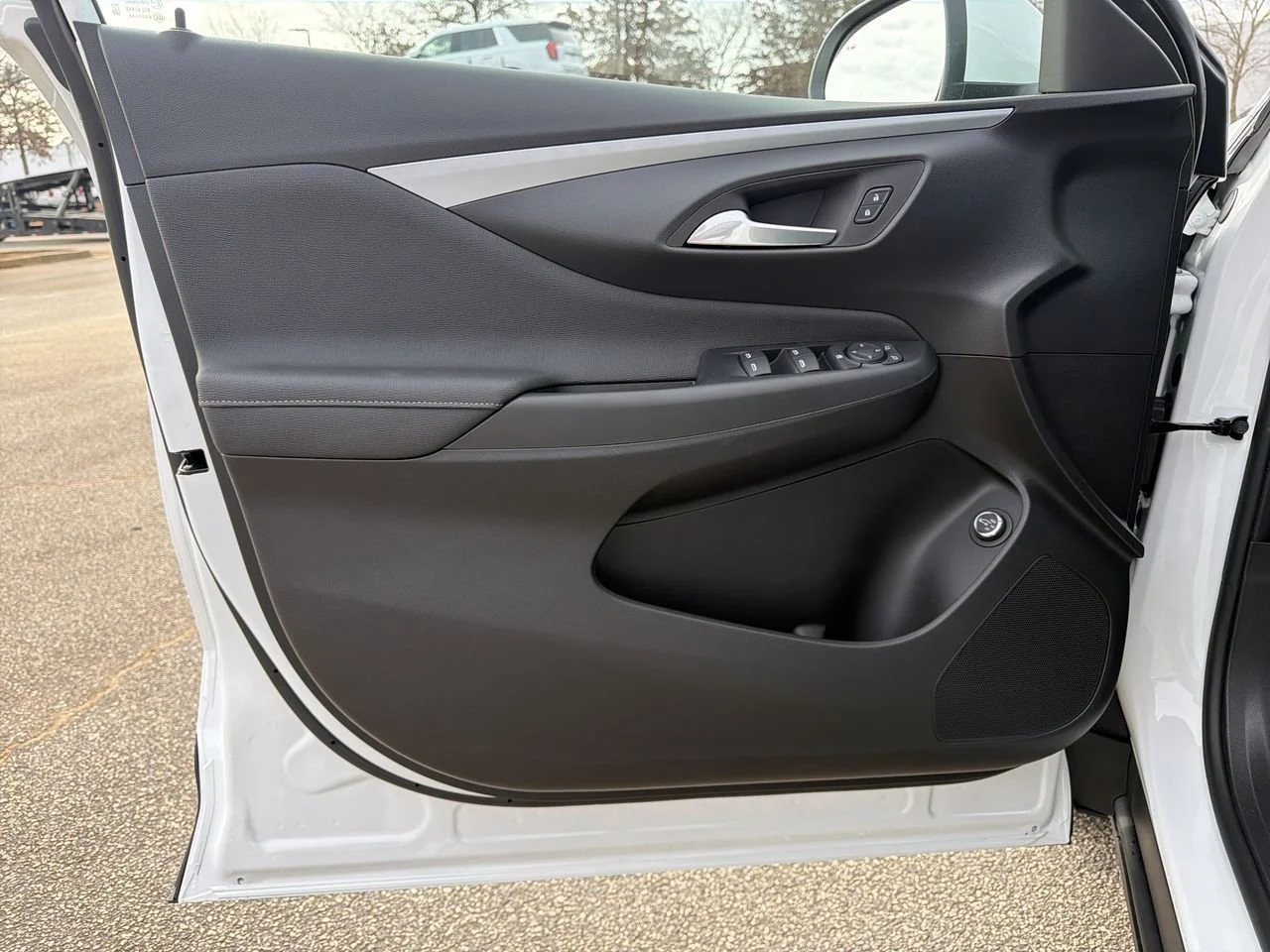 New 2026 Summit White Buick Preferred image 19