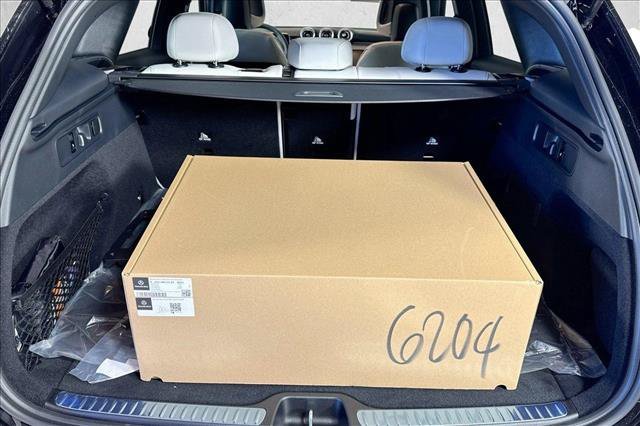 New 2026 Obsidian Black Metallic Mercedes-Benz GLC 300 image 54