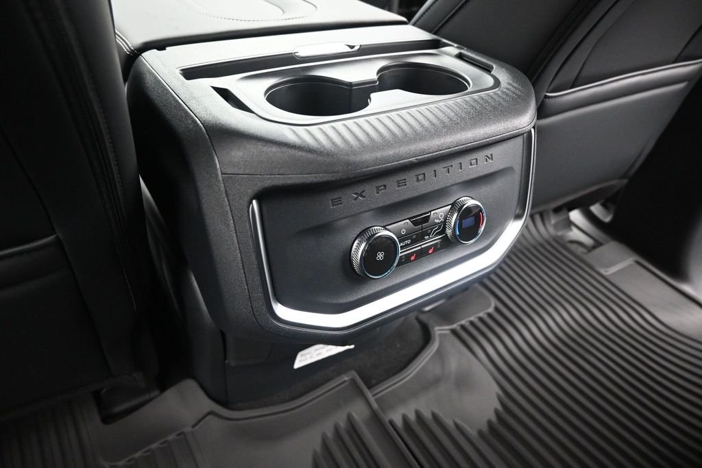 New 2027 Agate Black Metallic Ford Platinum image 22