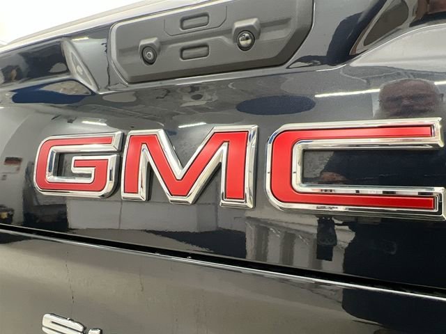 2025 GMC Sierra 1500 SLT - Photo 39